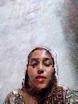 Snapshot of Sonam_shinde chatting on 09-14-25, 02:16 Sonam shinde online show from 09-14-25, 02:16