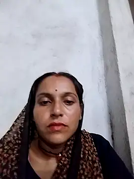 Snapshot of Sonam_shinde chatting on 09-18-25, 05:04 Sonam shinde online show from 09-18-25, 05:04
