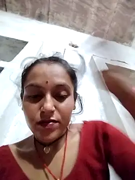 Snapshot of Sonam_shinde chatting on 09-19-25, 07:47 Sonam shinde online show from 09-19-25, 07:47