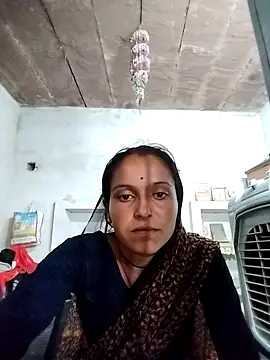 Snapshot of Sonam_shinde chatting on 09-20-25, 09:21 Sonam shinde online show from 09-20-25, 09:21