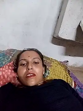 Snapshot of Sonam_shinde chatting on 09-20-25, 09:27 Sonam shinde online show from 09-20-25, 09:27
