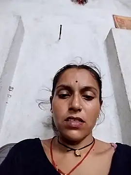 Snapshot of Sonam_shinde chatting on 09-22-25, 04:42 Sonam shinde online show from 09-22-25, 04:42