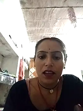 Snapshot of Sonam_shinde chatting on 10-18-25, 04:19 Sonam shinde online show from 10-18-25, 04:19