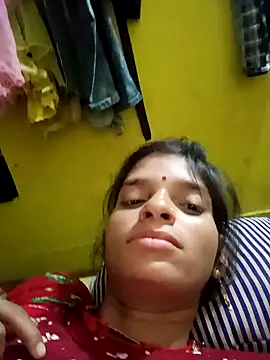 Snapshot of Punam_jindal chatting on 09-09-25, 11:37 Punam jindal online show from 09-09-25, 11:37