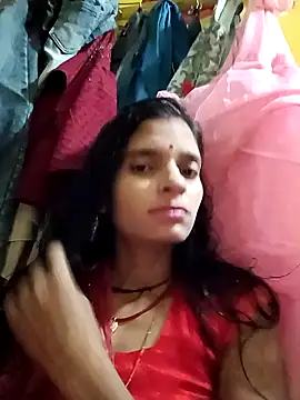 Snapshot of Punam_jindal chatting on 09-26-25, 12:47 Punam jindal online show from 09-26-25, 12:47