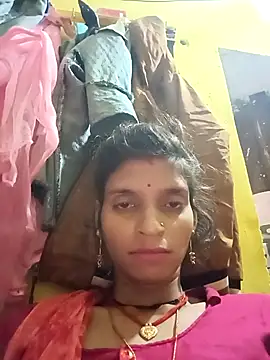 Snapshot of Punam_jindal chatting on 10-28-25, 03:32 Punam jindal online show from 10-28-25, 03:32