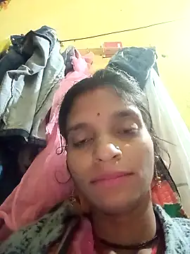 Snapshot of Punam_jindal chatting on 11-18-25, 02:50 Punam jindal online show from 11-18-25, 02:50