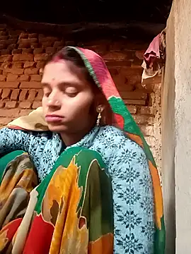 Snapshot of Punam_jindal chatting on 01-14-26, 05:02 Punam jindal online show from 01-14-26, 05:02