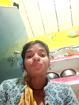 Snapshot of Punam_jindal chatting on 02-01-26, 12:09 Punam jindal online show from 02-01-26, 12:09