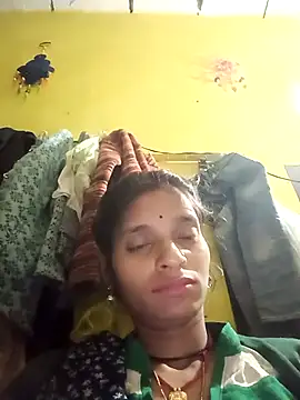 Snapshot of Punam_jindal chatting on 02-18-26, 01:01 Punam jindal online show from 02-18-26, 01:01