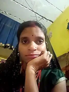 Snapshot of Punam_jindal chatting on 02-21-26, 04:30 Punam jindal online show from 02-21-26, 04:30