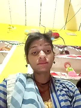 Snapshot of Punam_jindal chatting on 03-07-26, 11:24 Punam jindal online show from 03-07-26, 11:24