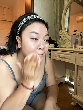 smgirls online show from 10-27-25, 09:35