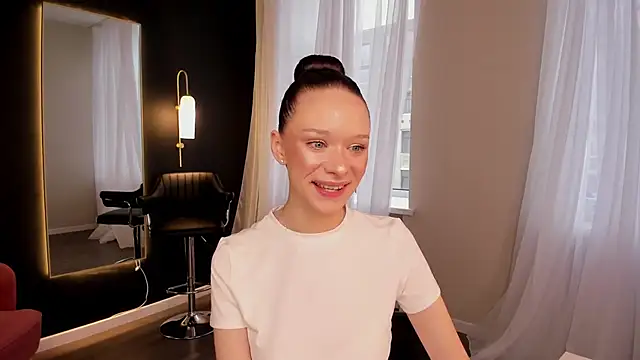 daily glam online show from 10-14-25, 12:17