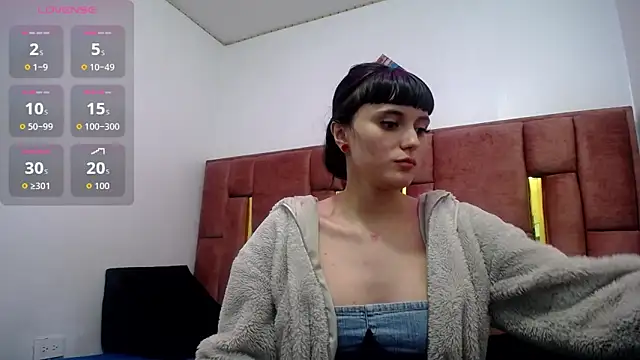 XBODTRIIPX online show from 02-23-26, 12:09