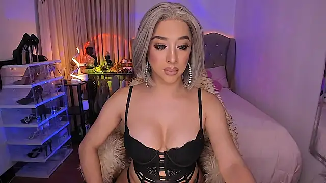 Dream Goddess online show from 11-03-25, 04:03