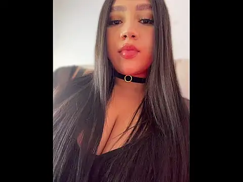 HilaryBlaze online show from 07-28-26, 04:52