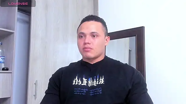 KingLevi01 online show from 12-20-25, 12:40