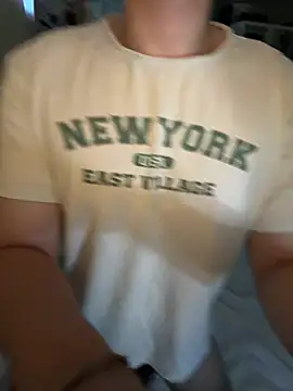 Pikachu19yo online show from 04-28-26, 05:51