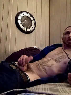 Mrluckstick online show from 01-10-26, 03:47