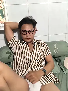 Snapshot of datnguyenvn chatting on 02-03-26, 11:54 datnguyenvn online show from 02-03-26, 11:54