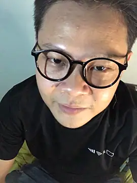 Snapshot of datnguyenvn chatting on 02-10-26, 11:25 datnguyenvn online show from 02-10-26, 11:25