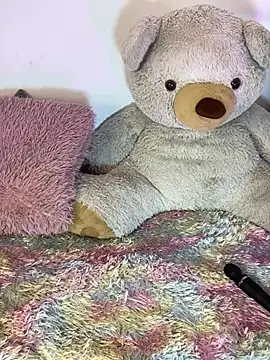 Charlottediolet online show from 03-03-26, 12:44