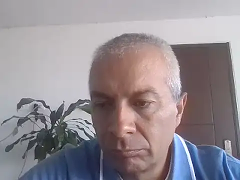 Snapshot of ALFRERM chatting on 11-17-25, 03:40 ALFRERM online show from 11-17-25, 03:40