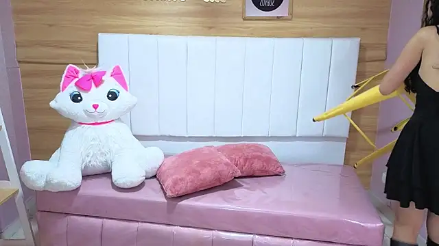 bella vibess s online show from 04-23-26, 12:40