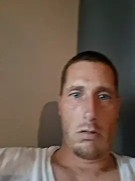 Snapshot of majestic4u chatting on 07-20-26, 04:20 majestic4u online show from 07-20-26, 04:20