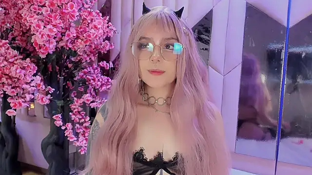 BizzyNoar online show from 09-19-25, 10:43