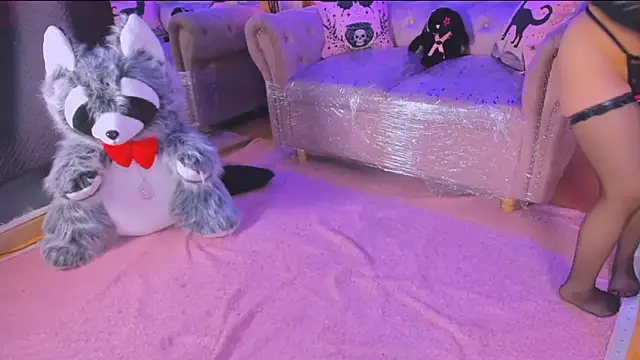 BizzyNoar online show from 04-09-26, 01:49