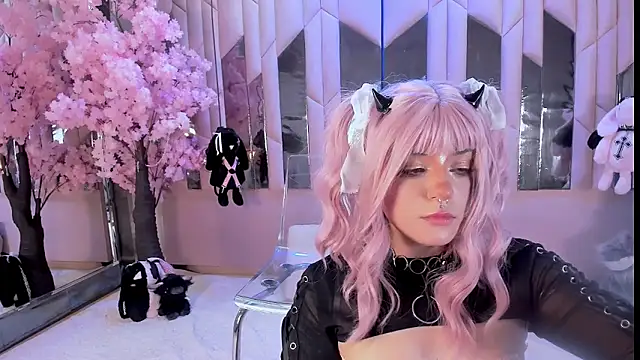 BizzyNoar online show from 04-29-26, 05:44