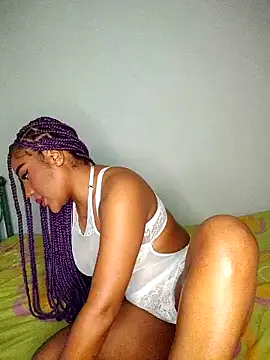 Queen Amara online show from 11-29-25, 04:04