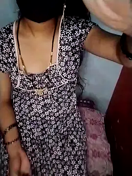 Snapshot of Komal-Rajput chatting on 09-24-25, 07:06 Komal-Rajput online show from 09-24-25, 07:06