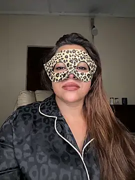 SLNatasha online show from 04-23-26, 01:57