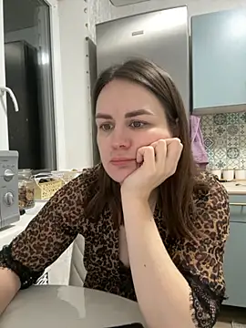 Risky-Flower online show from 10-26-25, 05:41