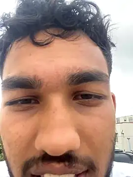 Snapshot of cutekaran chatting on 09-15-25, 04:45 cutekaran online show from 09-15-25, 04:45
