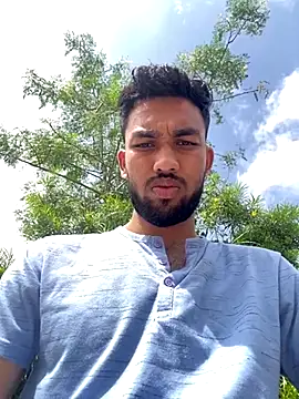 Snapshot of cutekaran chatting on 10-06-25, 04:54 cutekaran online show from 10-06-25, 04:54