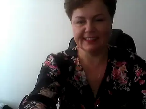 Snapshot of EllaLove2277 chatting on 09-19-25, 10:16 EllaLove2277 online show from 09-19-25, 10:16