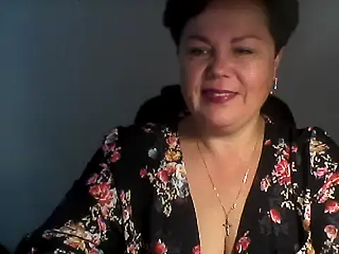 Snapshot of EllaLove2277 chatting on 09-30-25, 06:40 EllaLove2277 online show from 09-30-25, 06:40