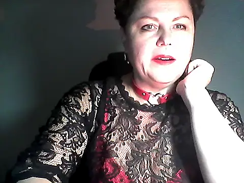 Snapshot of EllaLove2277 chatting on 10-14-25, 08:20 EllaLove2277 online show from 10-14-25, 08:20