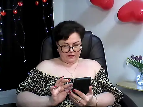 Snapshot of EllaLove2277 chatting on 02-12-26, 07:25 EllaLove2277 online show from 02-12-26, 07:25