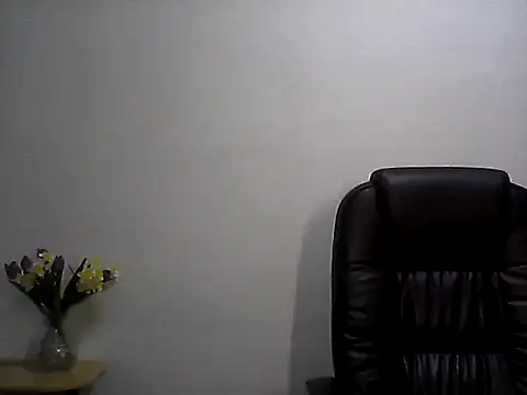 Snapshot of EllaLove2277 chatting on 03-06-26, 06:32 EllaLove2277 online show from 03-06-26, 06:32