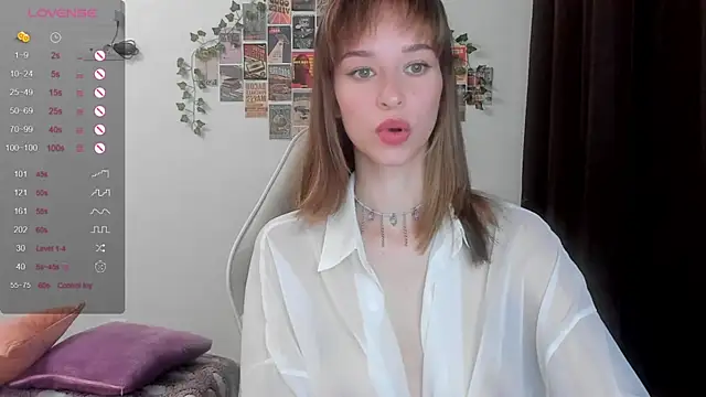 Snapshot of _Alissaa chatting on 12-04-25, 11:41 Alissaa online show from 12-04-25, 11:41