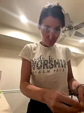 Snapshot of NurseStephania chatting on 09-23-25, 11:30 NurseStephania online show from 09-23-25, 11:30