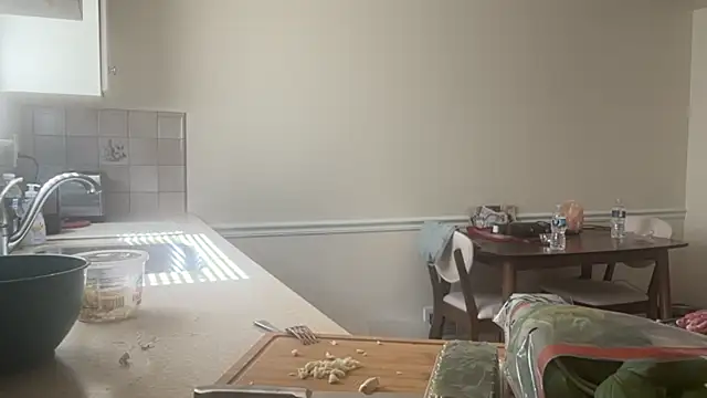 Snapshot of NurseStephania chatting on 09-28-25, 06:02 NurseStephania online show from 09-28-25, 06:02