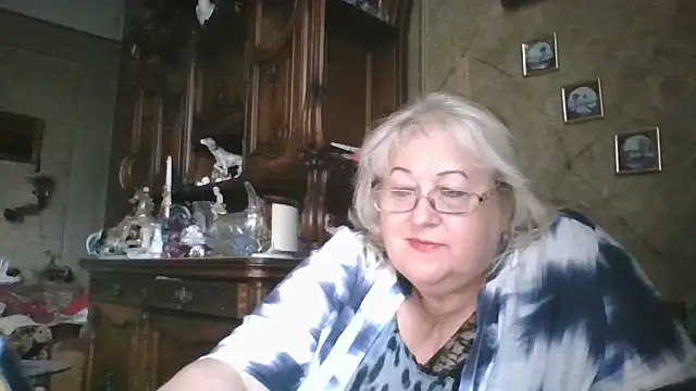 Lala-Love56 online show from 09-09-25, 01:21