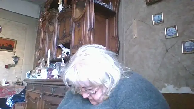 Lala-Love56 online show from 10-15-25, 01:55