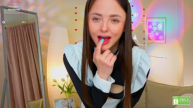 OliviaKis  online show from 03-11-26, 07:36